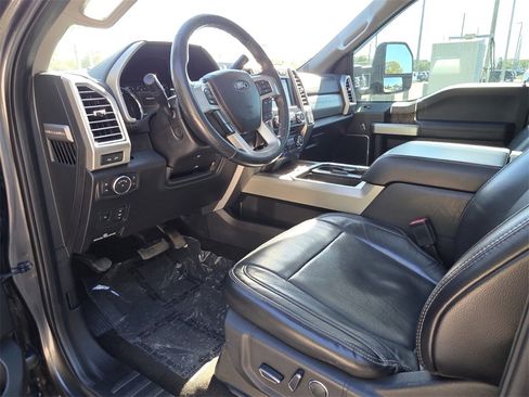 Used 2017 Ford F450 Lariat w/ Lariat Ultimate Package image 23