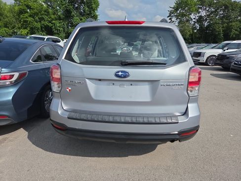Used 2017 Subaru Forester 2.5i w/ Popular Package #2A AWD/4WD image 6