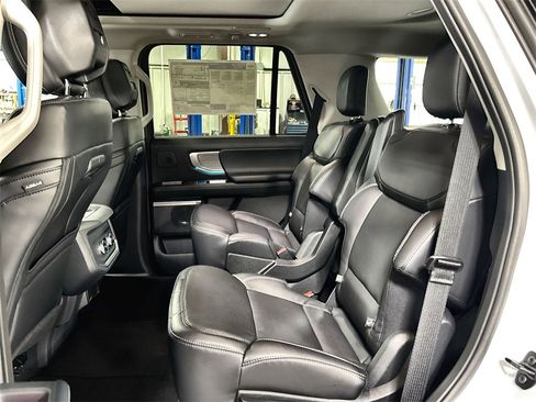 New 2026 Ford Expedition Platinum w/ Driver's Package image 25