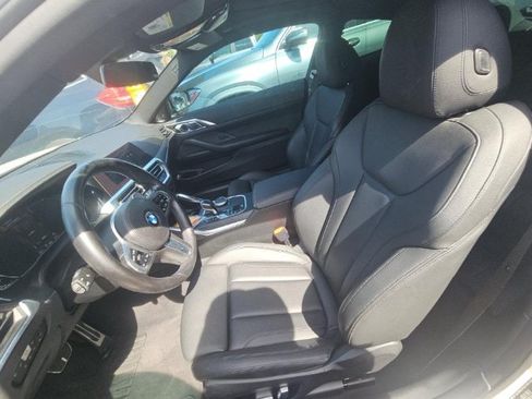 Used 2021 BMW 430i Coupe w/ M Sport Package RWD image 4