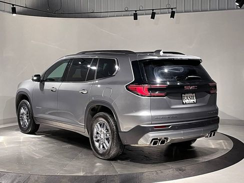 Used 2025 GMC Acadia Elevation image 14