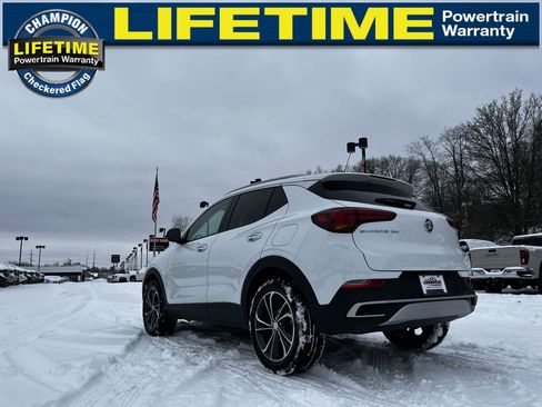 Used 2023 Buick Encore GX Select image 10