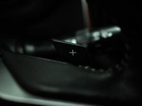 Used 2019 Subaru Forester Touring image 20