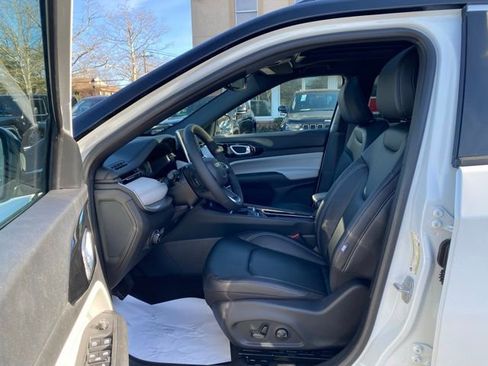 New 2026 Jeep Compass Limited w/ Sun, Sound & Navigation Group image 21