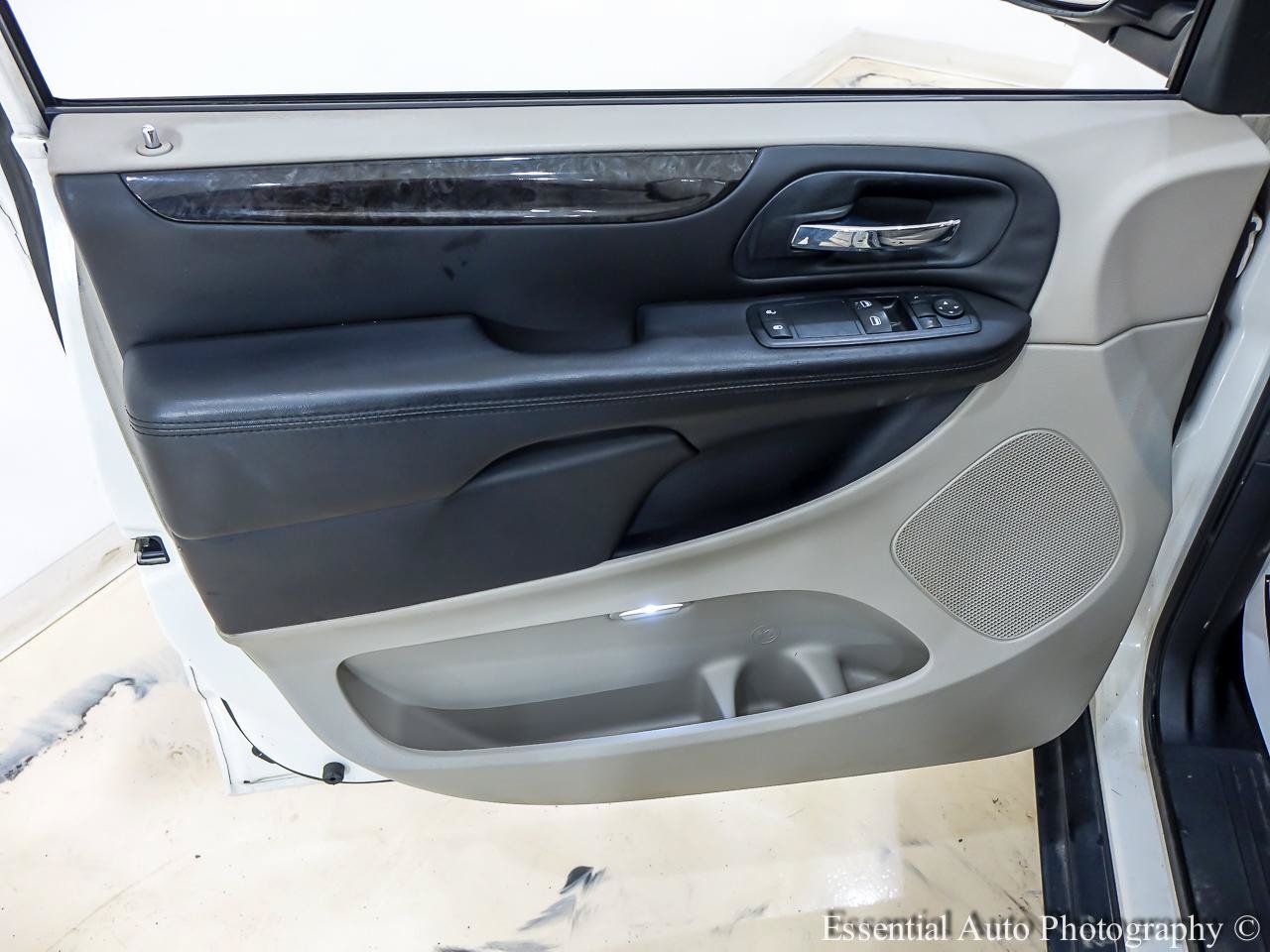 Used 2013 RAM C/V Tradesman FWD image 13