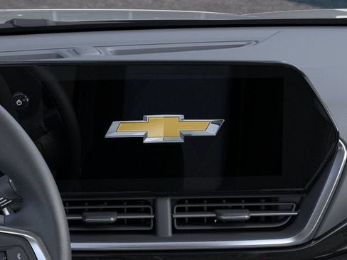 New 2026 Chevrolet Trax ACTIV FWD image 20