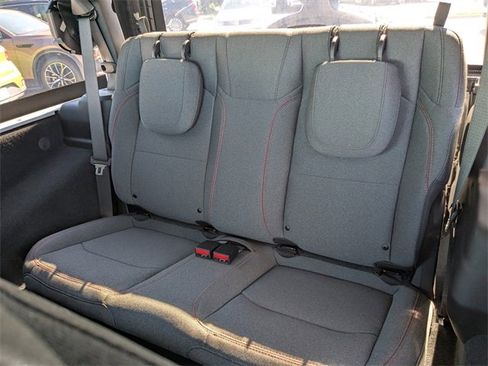 Used 2024 Jeep Wrangler Rubicon w/ Safety Group image 17