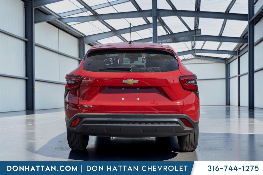 New 2026 Chevrolet Trax LS FWD image 25