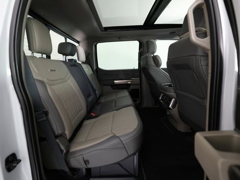 Used 2025 Ford F350 Platinum w/ Platinum Plus Package image 12