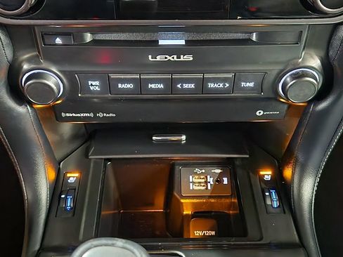 Used 2023 Lexus GX 460 w/ Black Line Special Edition AWD/4WD image 38