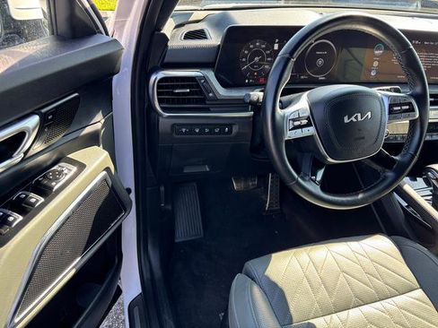 Certified 2023 Kia Telluride SX Prestige X-Pro AWD/4WD image 10