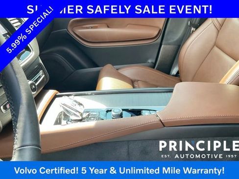 Certified 2024 Volvo XC90 B6 Ultimate AWD/4WD image 22