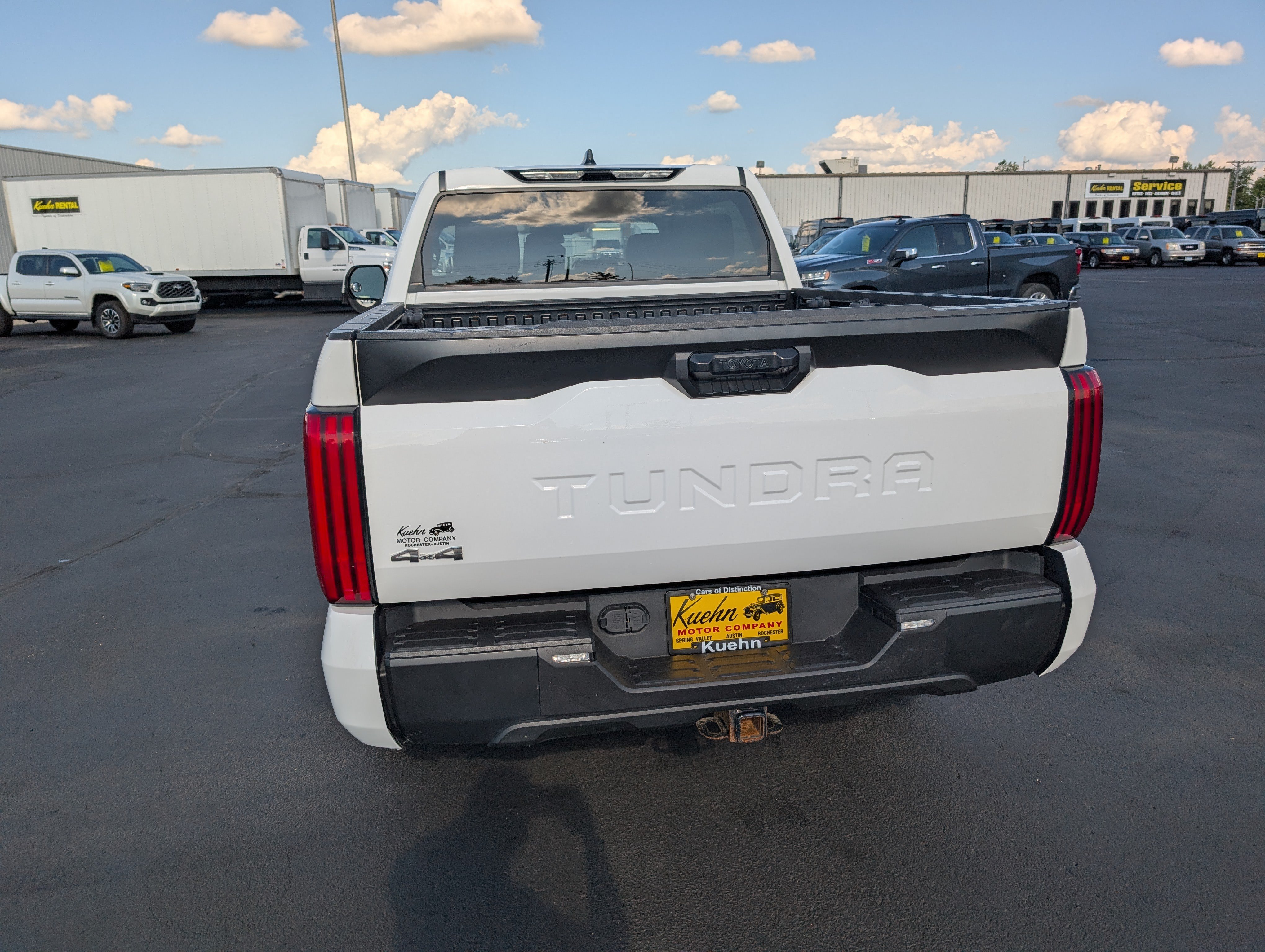 Used 2022 Toyota Tundra SR5 AWD/4WD image 7