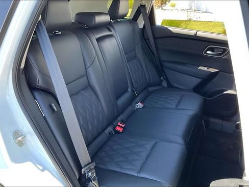 New 2026 Nissan Rogue Platinum w/ Platinum Premium Package AWD/4WD image 14