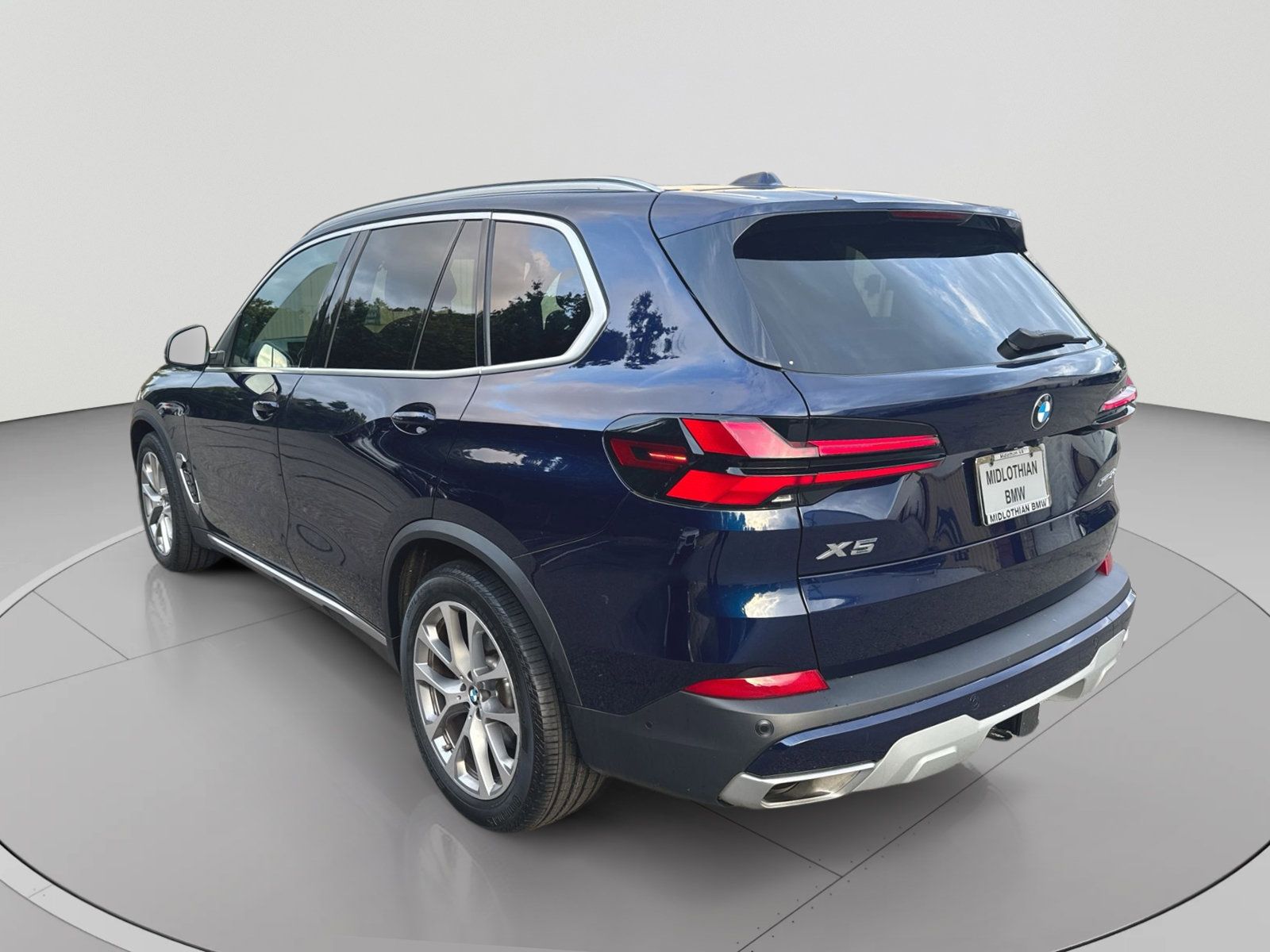 Used 2024 BMW X5 xDrive40i w/ Premium Package AWD/4WD image 26