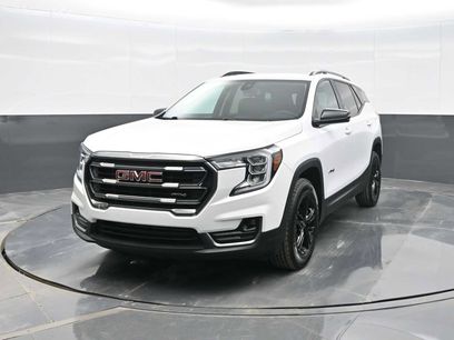 Used 2023 GMC Terrain AT4