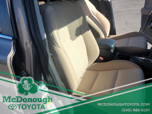 Used 2015 Toyota RAV4 XLE AWD/4WD image 20