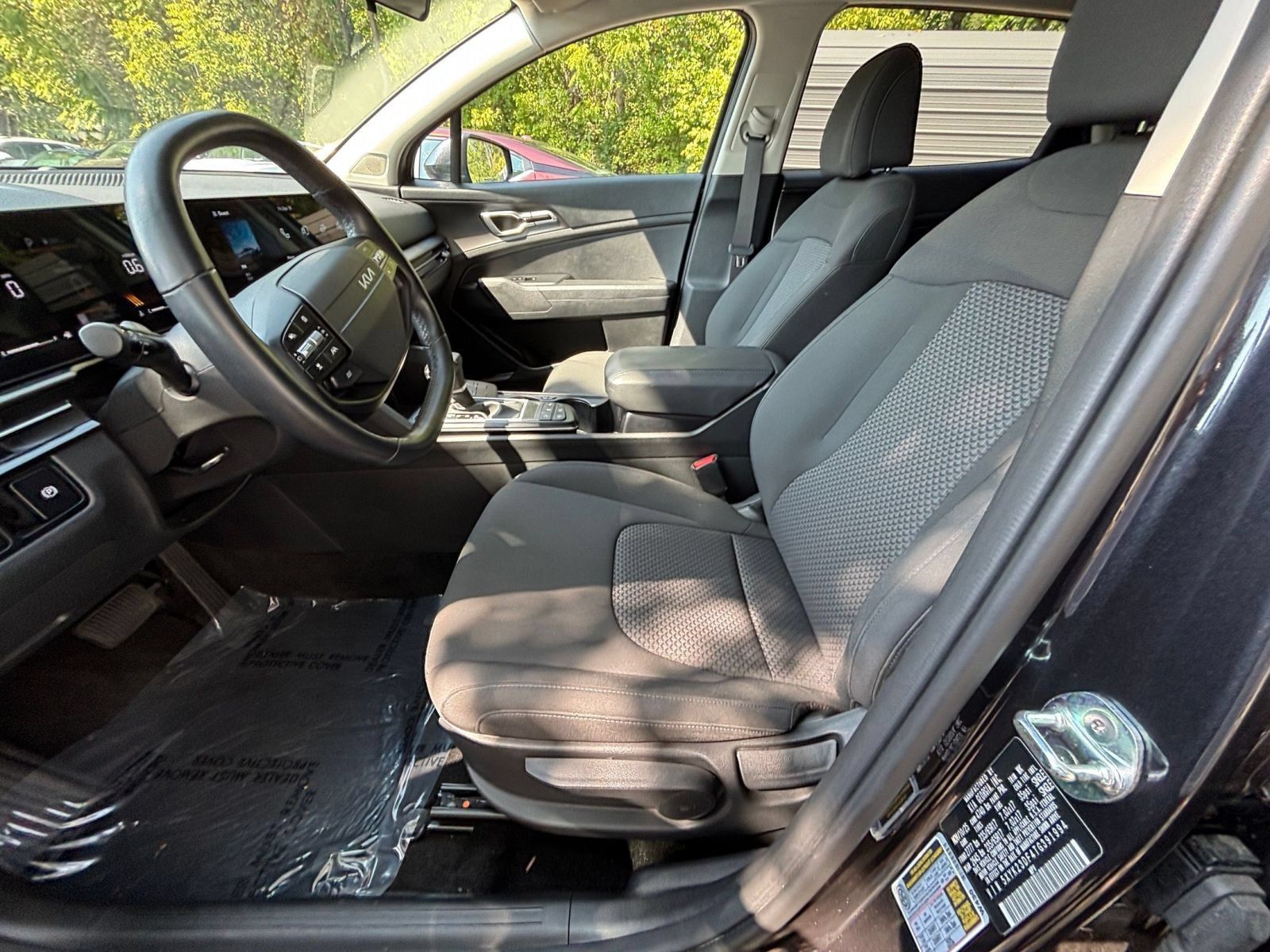 Used 2026 Kia Sportage LX FWD image 30