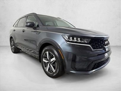 Used 2022 Kia Sorento S w/ Panoramic Sunroof Package