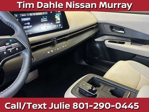 Used 2024 Nissan Ariya AWD image 30