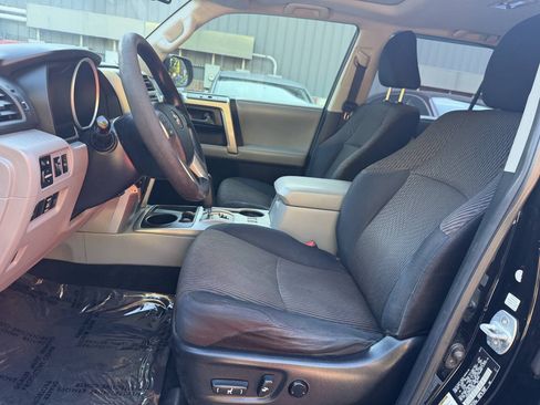 Used 2013 Toyota 4Runner SR5 w/ Convenience Pkg RWD image 10
