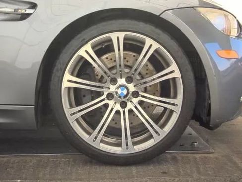 Used 2011 BMW M3 Convertible 2D image 16