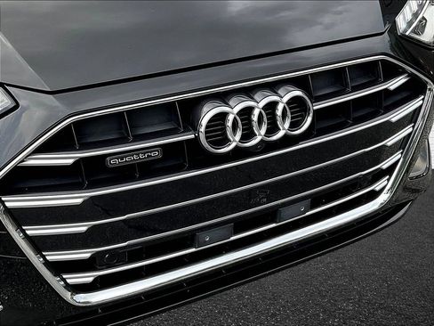 Used 2022 Audi A4 2.0T Premium Plus AWD/4WD image 28