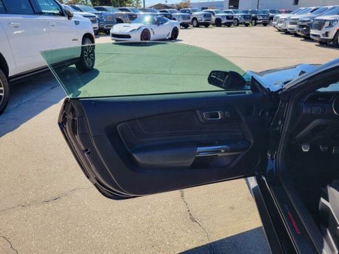 Used 2017 Ford Mustang Shelby GT350 w/ Electronics Package image 8