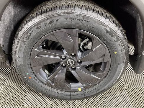 New 2026 Nissan Rogue SV image 20