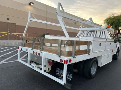 Used 2020 Ford F350 XL w/ Power Equipment Group image 5