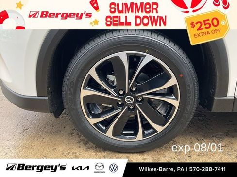 Used 2022 MAZDA CX-5 AWD 2.5 S w/ Premium Package image 1