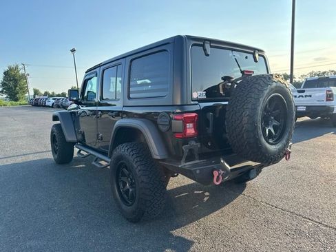 Used 2018 Jeep Wrangler Unlimited Rubicon AWD/4WD image 11