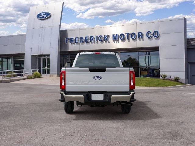 New 2027 Ford F350 XL w/ FX4 Off-Road Package AWD/4WD image 7