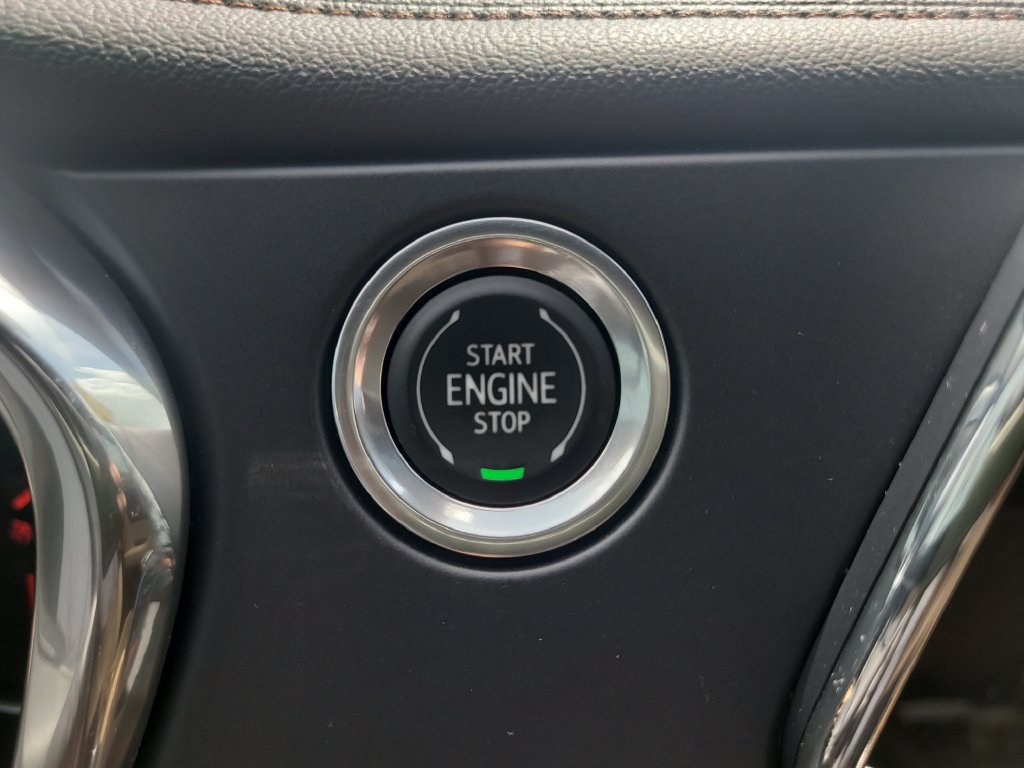 Used 2019 Chevrolet Blazer Premier w/ Driver Confidence II Package FWD image 27