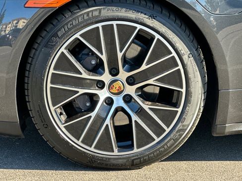 Used 2023 Porsche Taycan image 26