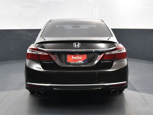 Used 2016 Honda Accord Sport image 28