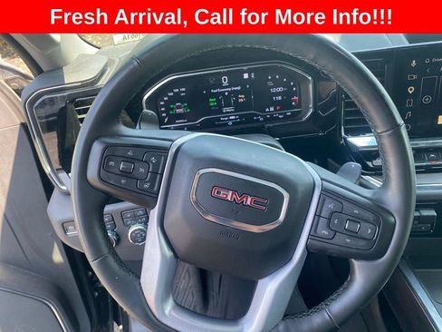 Used 2023 GMC Sierra 1500 SLT w/ SLT Premium Plus Package AWD/4WD image 5