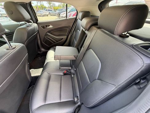 Used 2018 Mercedes-Benz GLA 250 4MATIC image 18