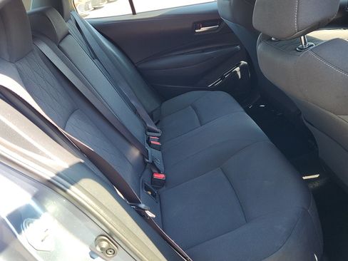Used 2020 Toyota Corolla LE image 24
