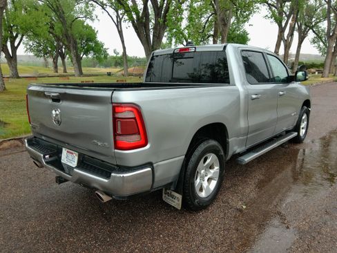 Used 2019 RAM 1500 Big Horn AWD/4WD image 5