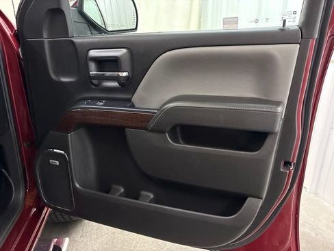 Used 2018 GMC Sierra 1500 SLT AWD/4WD image 26