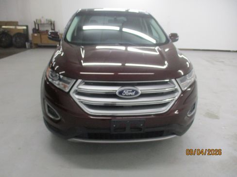 Used 2017 Ford Edge SEL w/ Equipment Group 201A AWD/4WD image 2