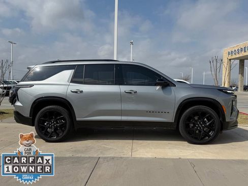 Used 2025 Chevrolet Traverse RS w/ LPO, Floor Liner Package image 23