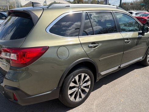 Used 2019 Subaru Outback 3.6R Touring image 8