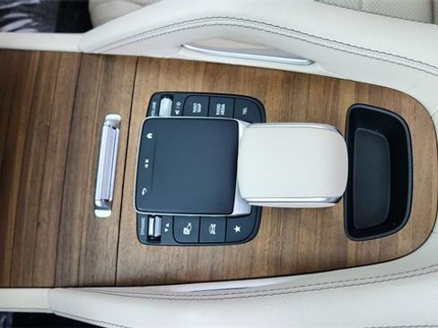 Used 2024 Mercedes-Benz GLE 350 4MATIC image 49