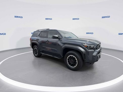 Used 2025 Toyota 4Runner TRD Off-Road Premium AWD/4WD image 2