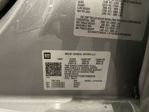 Used 2025 GMC Sierra 2500 Denali Ultimate image 45