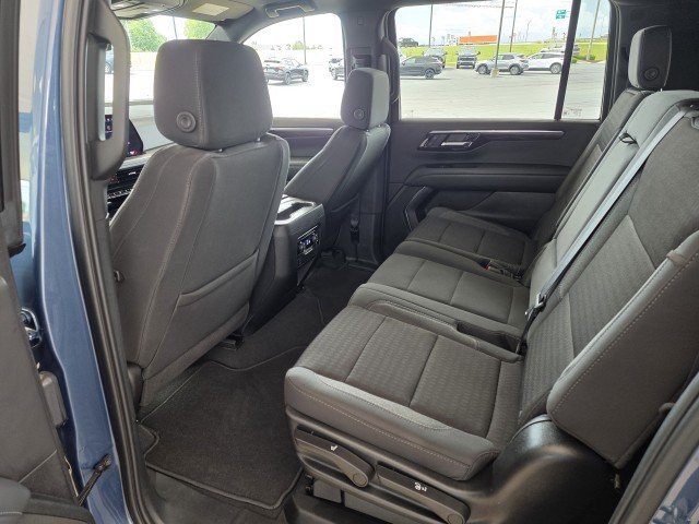 Used 2025 Chevrolet Suburban LS AWD/4WD image 11