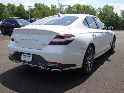 New 2025 Genesis G70 2.5T image 7