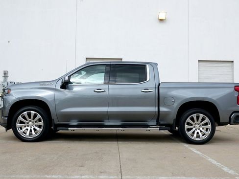 Used 2020 Chevrolet Silverado 1500 High Country image 14